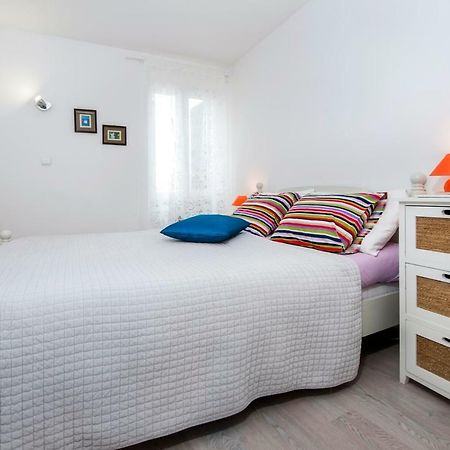 Apartman Delfin Ровінь Екстер'єр фото