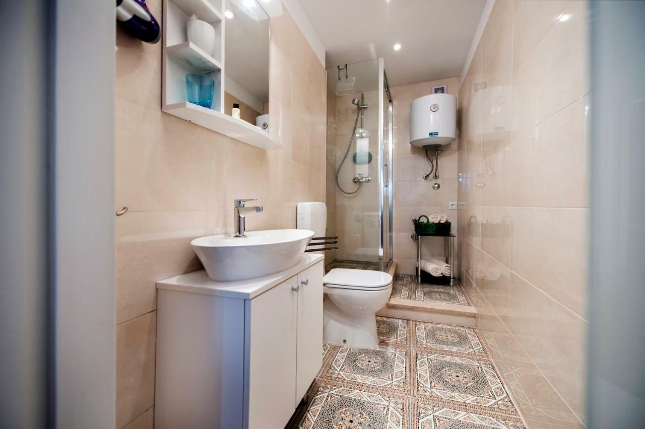 Apartman Delfin Ровінь Екстер'єр фото